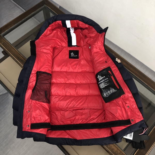 ハイクオリティダウンジャケット角部分ディテール